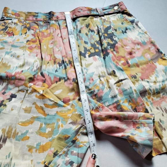 Vintage USA Made Colourful Pastel Abstract Cotton Bermuda Shorts - Picture 14 of 15